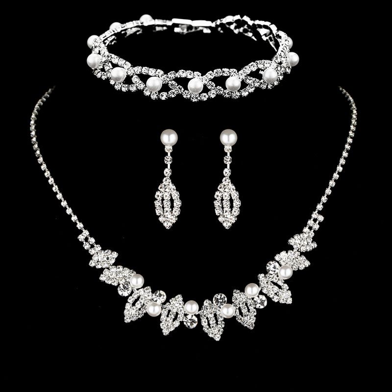 Set di gioielli di perle da 3 pezzi: collana, orecchini e bracciale, accessori da donna eleganti e versatili_voghion.com