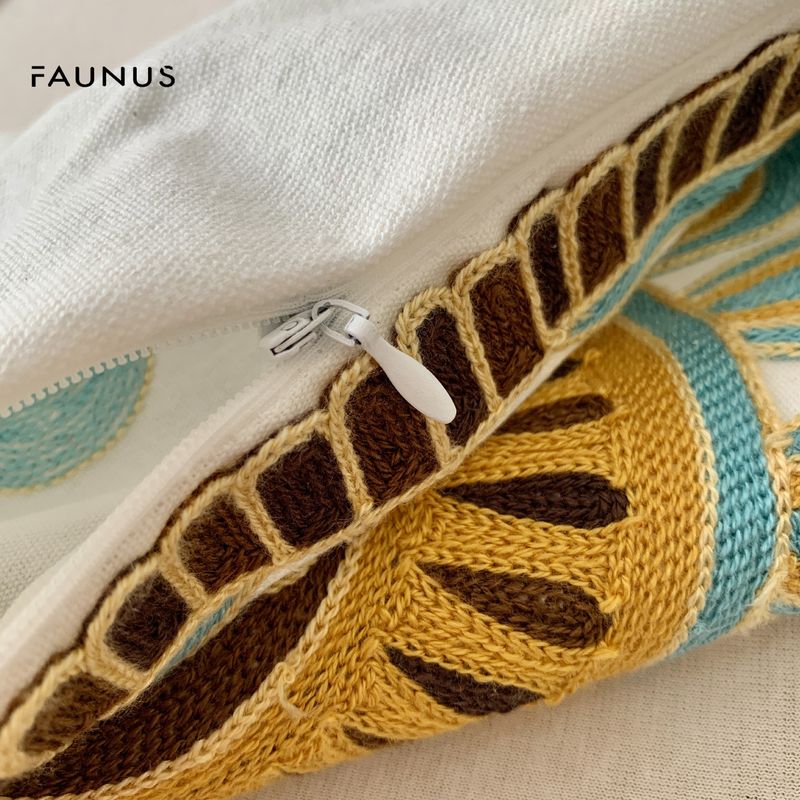 Floral Embossed Pillow Cover - 3D Ethnic Embroidery Cushion Case For Sofa (Boho Farmhouse Style Handmade Towel Washable Cotton Linen)_voghion.com