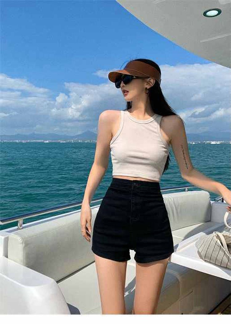 Black denim shorts for women's summer 2024 new spicy girl style, wearing high waisted elastic tight bottomed hot pants_voghion.com