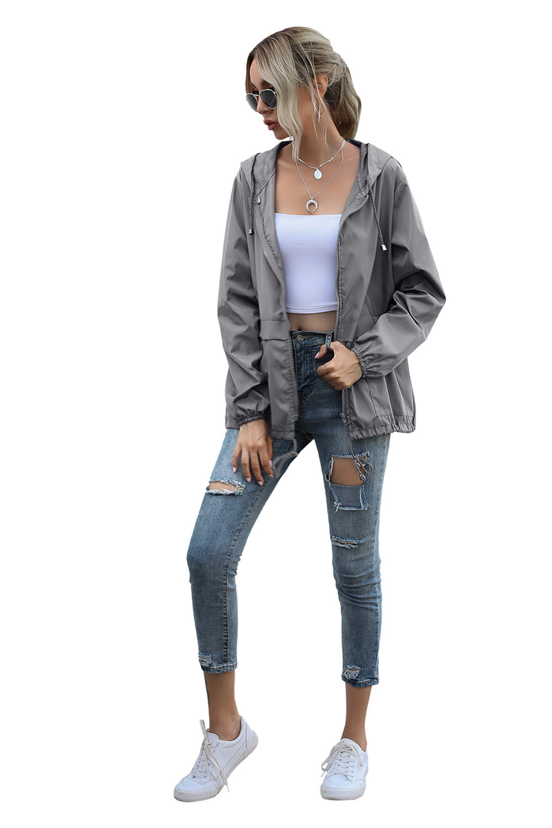 Chaqueta impermeable ligera con capucha y cremallera para mujer para senderismo al aire libre, disponible en stock_voghion.com