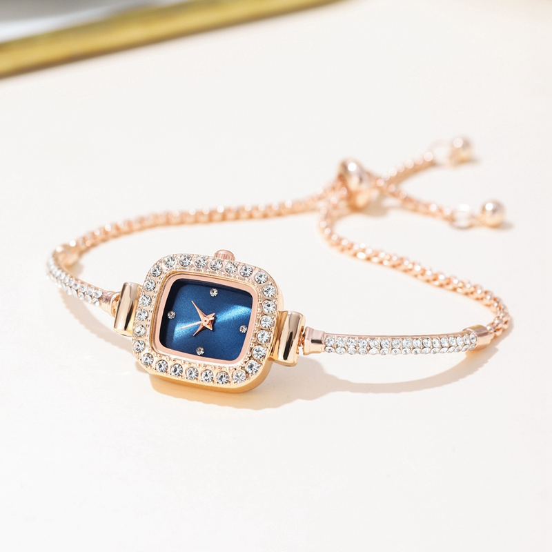 Orologio da polso da donna con quadrante piccolo quadrato di vendita calda, trasmissione in diretta con cinturino sottile, orologio da donna con temperamento, un pezzo di orologio_voghion.com