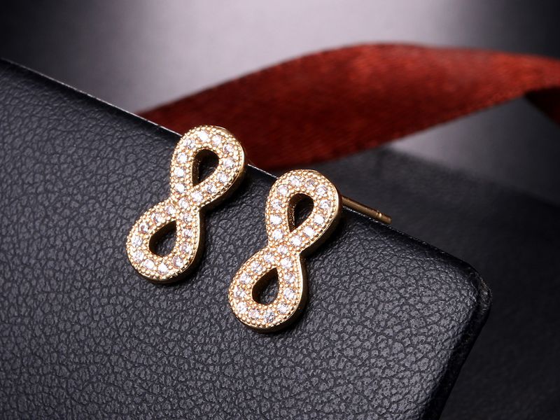 3-teiliges Schmuckset für Damen, elegantes Armband-, Ohrstecker- und Halskettenset mit Unendlichkeitssymbol und Zirkonia_voghion.com