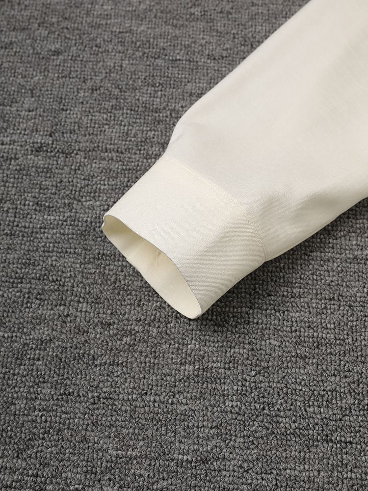 Französisch inspirierte Wickelbluse – Langarmshirt mit V-Ausschnitt und Gürtel (S-L, knitterfreie Poly-Baumwollmischung)_voghion.com