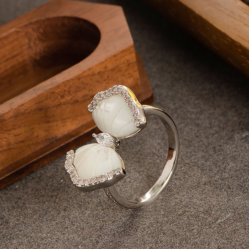 Exquisiter Perlmutt-Schleifenring im Ins-Stil mit Diamant-Intarsien und offenem Mund, verstellbarer, molliger Hand, schlicht und hochwertig_voghion.com