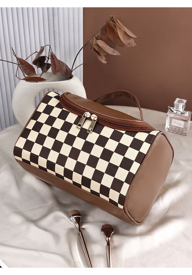 Chessboard Style Grooming And Storage Bag Maillard Large Capacity New Retro Portable Makeup Bag High Beauty Storage Handheld_voghion.com