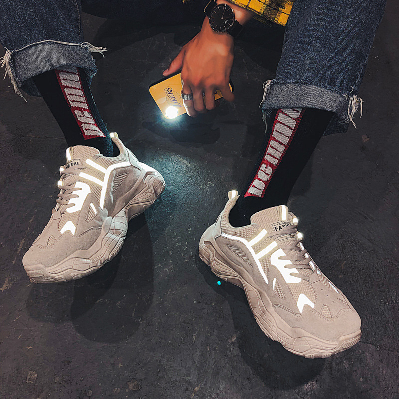 Scarpe casual da uomo per studenti, stile coreano, primavera e autunno 2025, con sneakers riflettenti ING Trend e papà_voghion.com