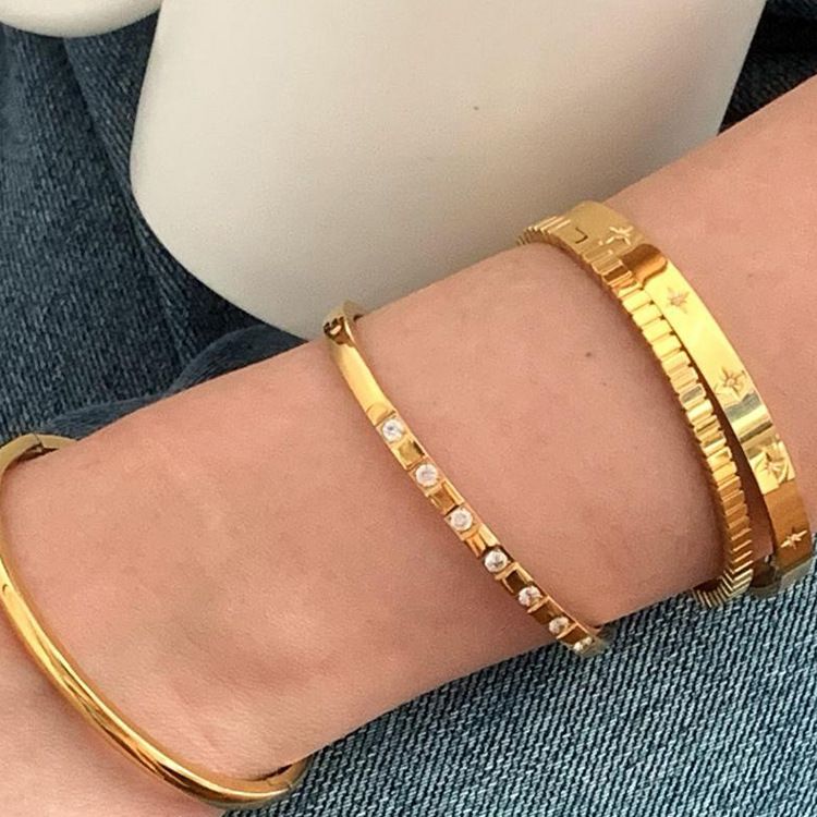 Charm Bracelets High Grade Stainless Steel Zircon Metal Bracelet For Women Niche Retro Personality Simple Versatile Temperament Fashion Jewelry_voghion.com