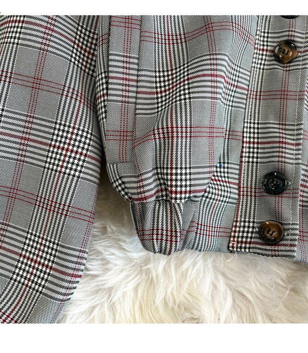 Kadınlar İçin Vintage Ekose Blazer ve Pileli Etek Takımı - Kırmızı ve Siyah Kışlık Rahat İki Parçalı Kıyafet_voghion.com