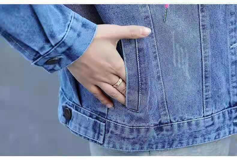 Giacca in denim con cappuccio da donna – Giacca corta slim fit ricamata per primavera e autunno (S-3XL, bianco e indaco)_voghion.com