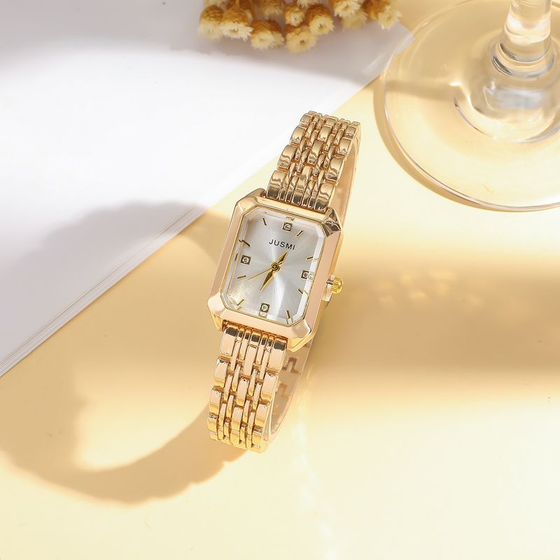 3pcs Women's Retro Square Diamond-inlay Steel Band Quartz Fashion New Watch + Diamond-inlay Bracelet Gift Box Set_voghion.com