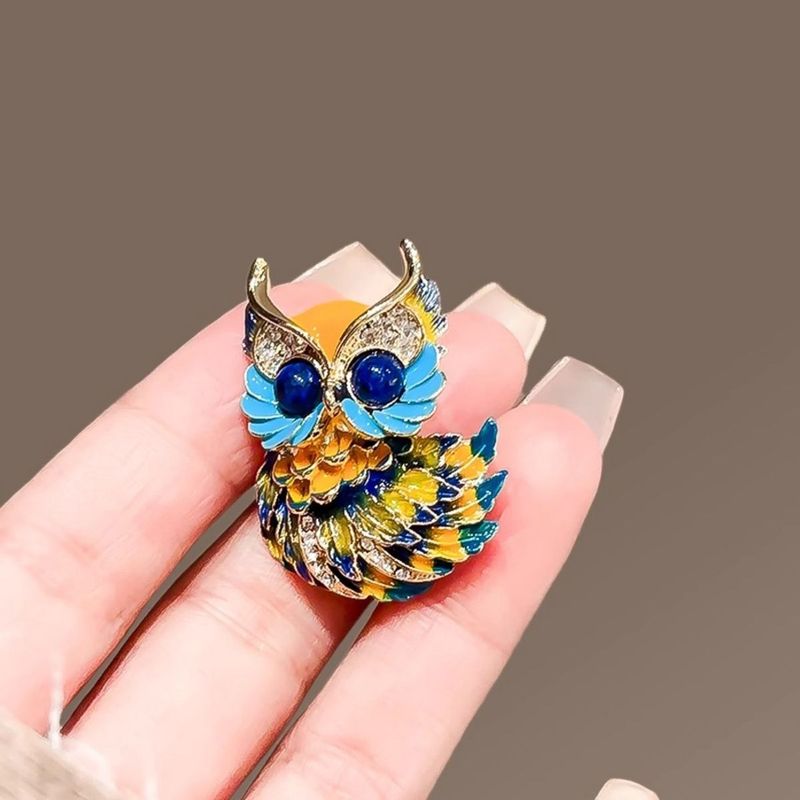 Design Sense Niche Enamel Painted Owl Brooch High-end Men's And Women's High-end Corsage Suit Accessories Personalized Pin_voghion.com