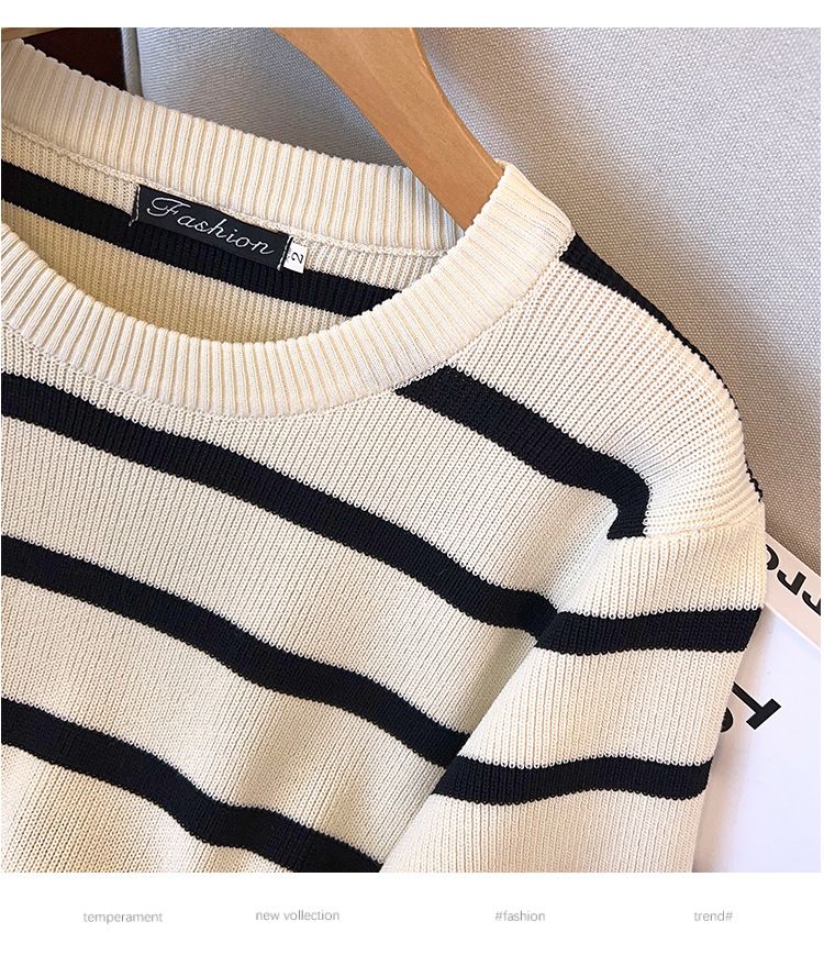 Plus Size Summer Viscose Knit Top For Women, Slimming Short Sleeve T-Shirt For Curvy Figures (2XL-7XL, Black/Beige)_voghion.com