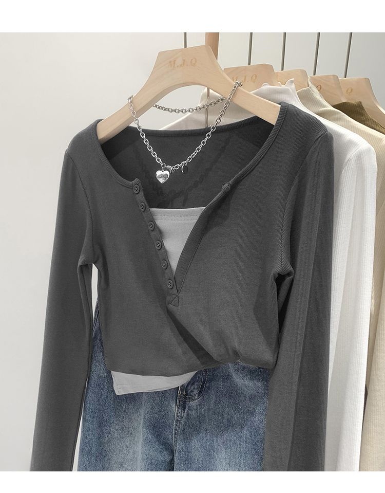 Bildkollisioun Faarf zwee laangärmlech T-Shirten fir Dammen Hierscht 2023 neien Design, Nisch V-Ausschnëtt kuerzen Top_voghion.com