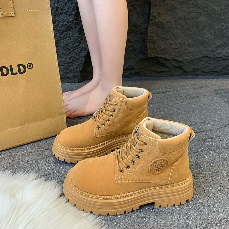 European Warm Series Martin For Women 2025 Autumn Winter New Petite Height-Increasing Thick-Soled Yellow British Style Short Boots_voghion.com