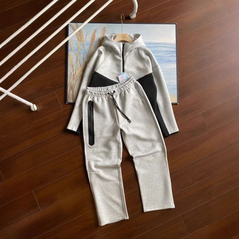 2025 New Men's Color Block Hooded Jacket 54 Loose Wide-Leg Pants 61 Casual Sports Set_voghion.com