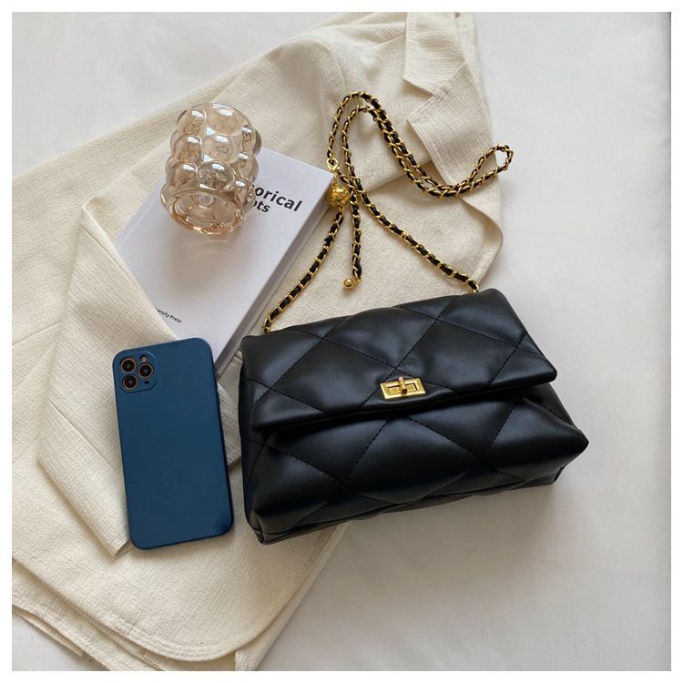 Black Bag For Women 2023 New Fashion And Advanced Sense One Shoulder Small Square Bag, Fashionable And Versatile Chain_voghion.com