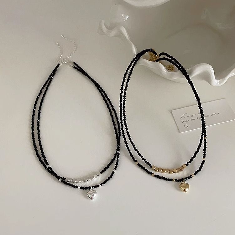 Collar de corazón de metal de cristal negro para mujer, diseño de nicho, personalidad retro, collar de temperamento simple y versátil, cadena de clavícula_voghion.com