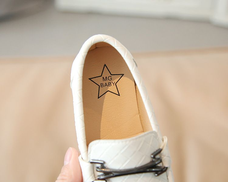 Korean version children's casual spring autumn 2024, new style of one foot pedal Lefu shoes, trendy for middle-aged boys_voghion.com