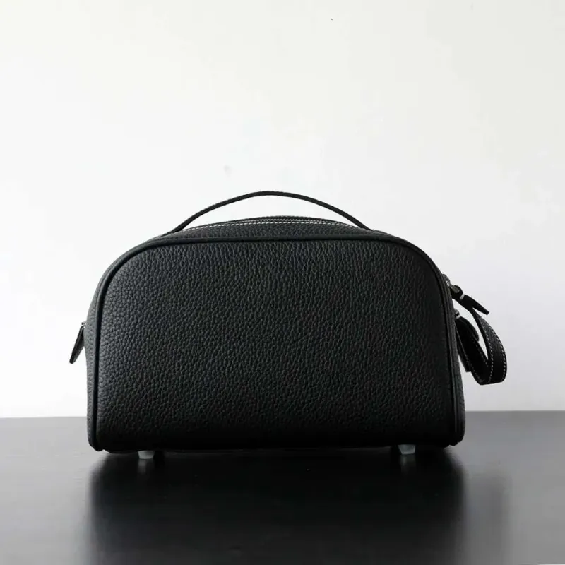 Designer 2025 Neue First-Layer-Rindsleder Damen Tragbare Reisetoilette Ins Style Erweiterte Kosmetikaufbewahrung Casual Bag_voghion.com