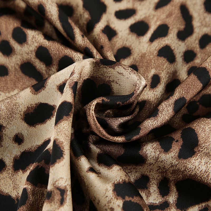 Pantaloncini intimi a maniche lunghe larghi, comodi e morbidi con stampa leopardata, pigiama estivo sottile, completo da casa in tre pezzi_voghion.com