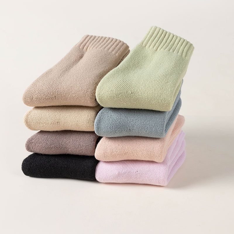 New winter socks for women, thickened brushed warm socks, mid tube socks, ladies' confinement socks, floor towel socks, mid tube socks_voghion.com