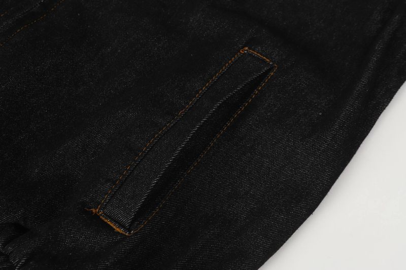 Giacca in denim lavato patchwork ricamato stile americano Eon Modish 25_voghion.com