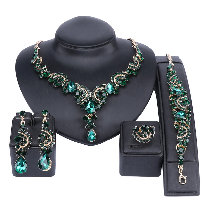 Luxuriöse Statement-Halskette, Ohrringe, Armband, Ring, Schmucksets für Frauen, Kristall-Lätzchen, goldfarbene Kette, Brautschmuck_voghion.com