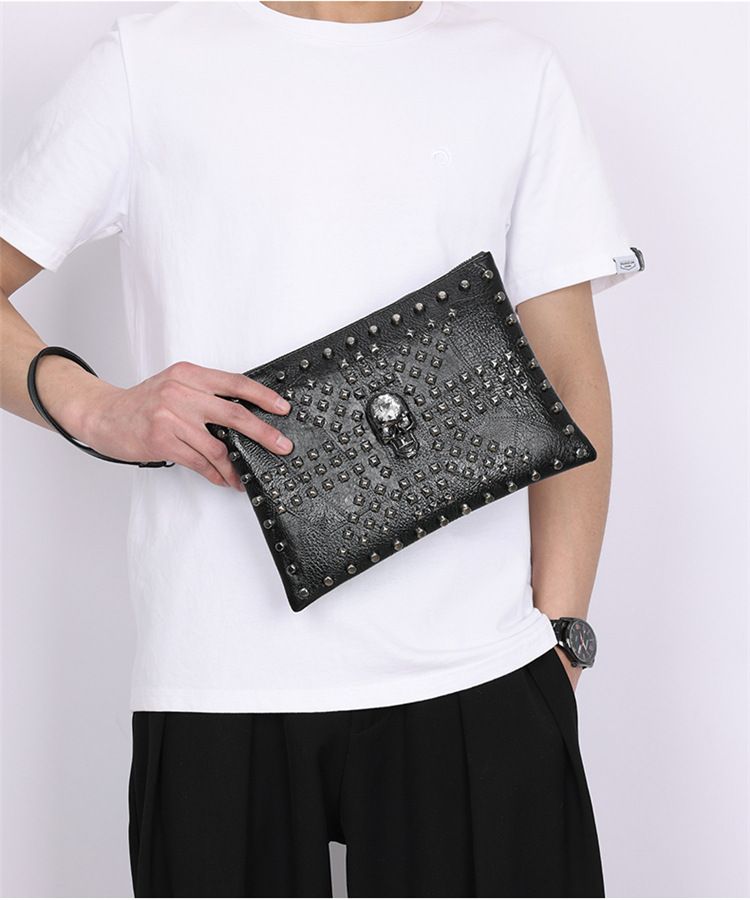 Men's Skull & Crossbones Studded Handbag – Vintage PU Leather Messenger Bag With Spikes, Large Capacity For Daily Essentials & 8-Inch Tablet_voghion.com