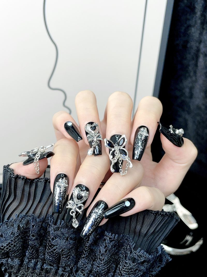 Edgy Y2K Press On Nails - Dark Dazzling Glitter & Butterfly Design, Gothic Glam Reusable Nails_voghion.com