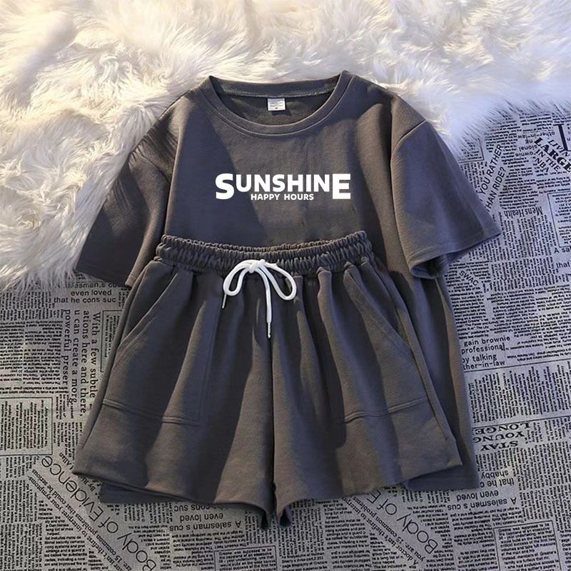 Ensemble deux pièces décontracté en soie de lait, imprimé été, nouveau style, short coréen ample, haut à manches courtes, tenue de sport_voghion.com
