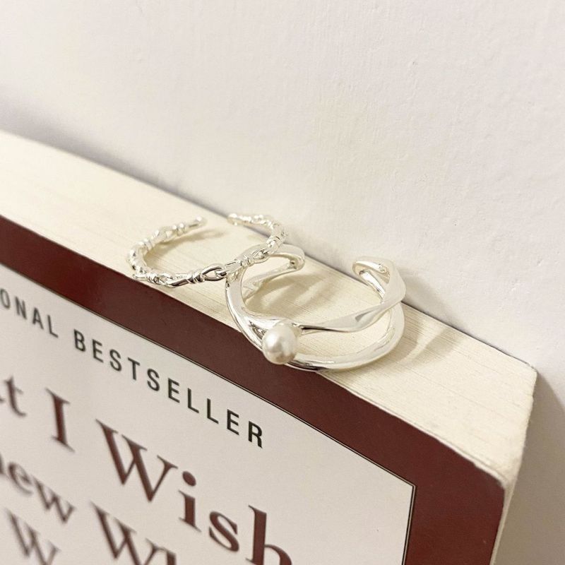 S Pure Silver Small Pearl Ring Niche Design Plain Band Stackable High-end Fashion Personality Open Gentle Elegant_voghion.com