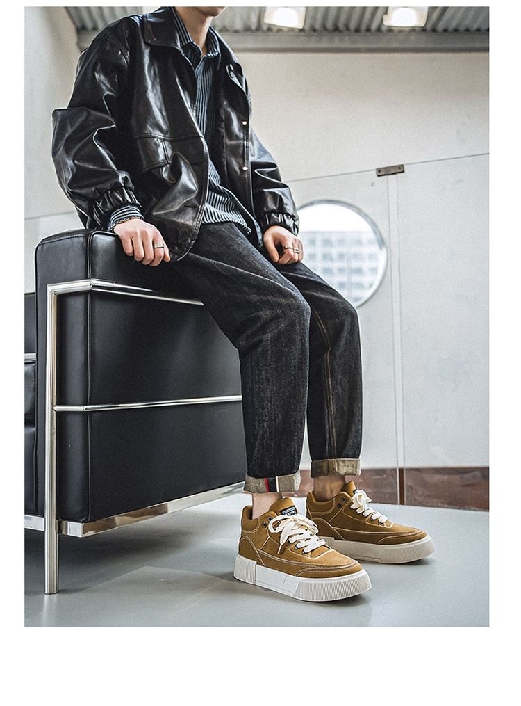 High board shoes for men, 2024 autumn new British style sports shoes, men's mid top Martin boots_voghion.com