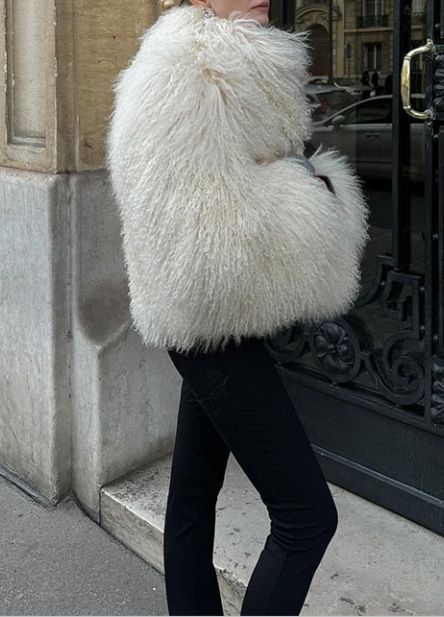 Abbigliamento da donna Cappotto corto alla moda in pelliccia sintetica per donna - Giacca invernale calda con maniche lunghe, morbida ed elegante, capospalla alla moda in cachi e marrone_voghion.com