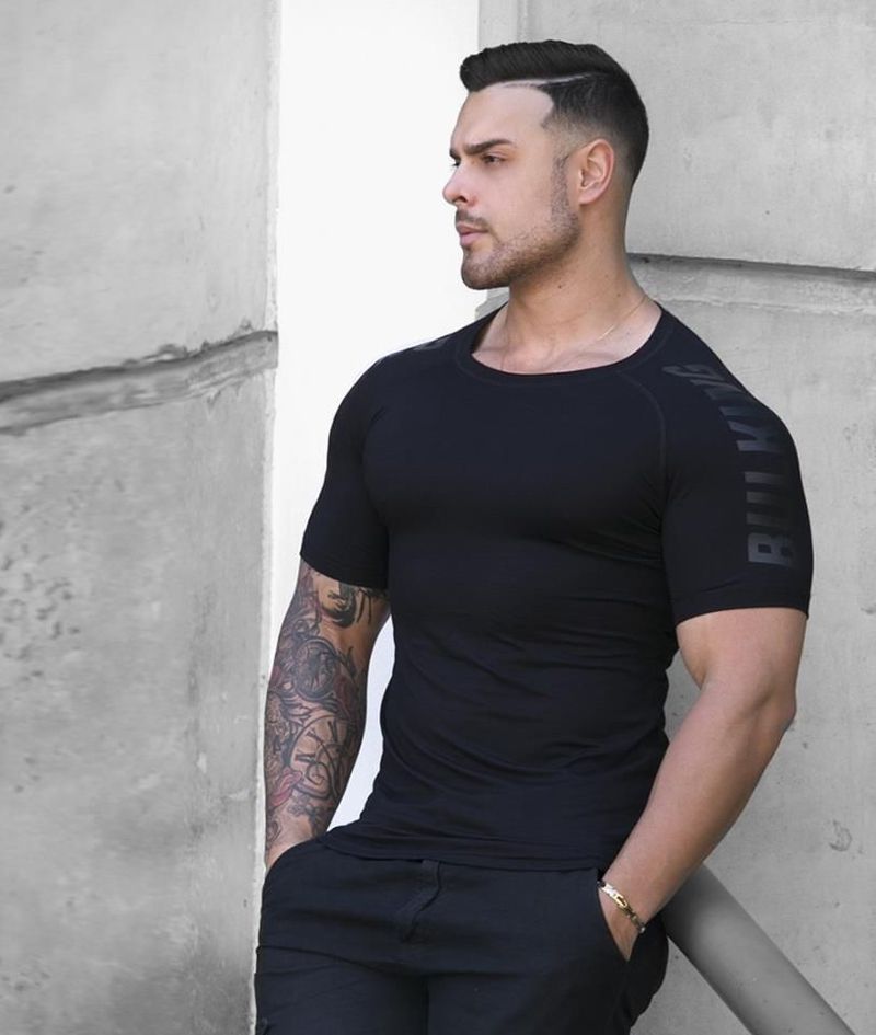 Maglietta da fitness estiva, strato di base, felpa sportiva da allenamento, maglietta a compressione elastica a manica corta ad asciugatura rapida da uomo_voghion.com