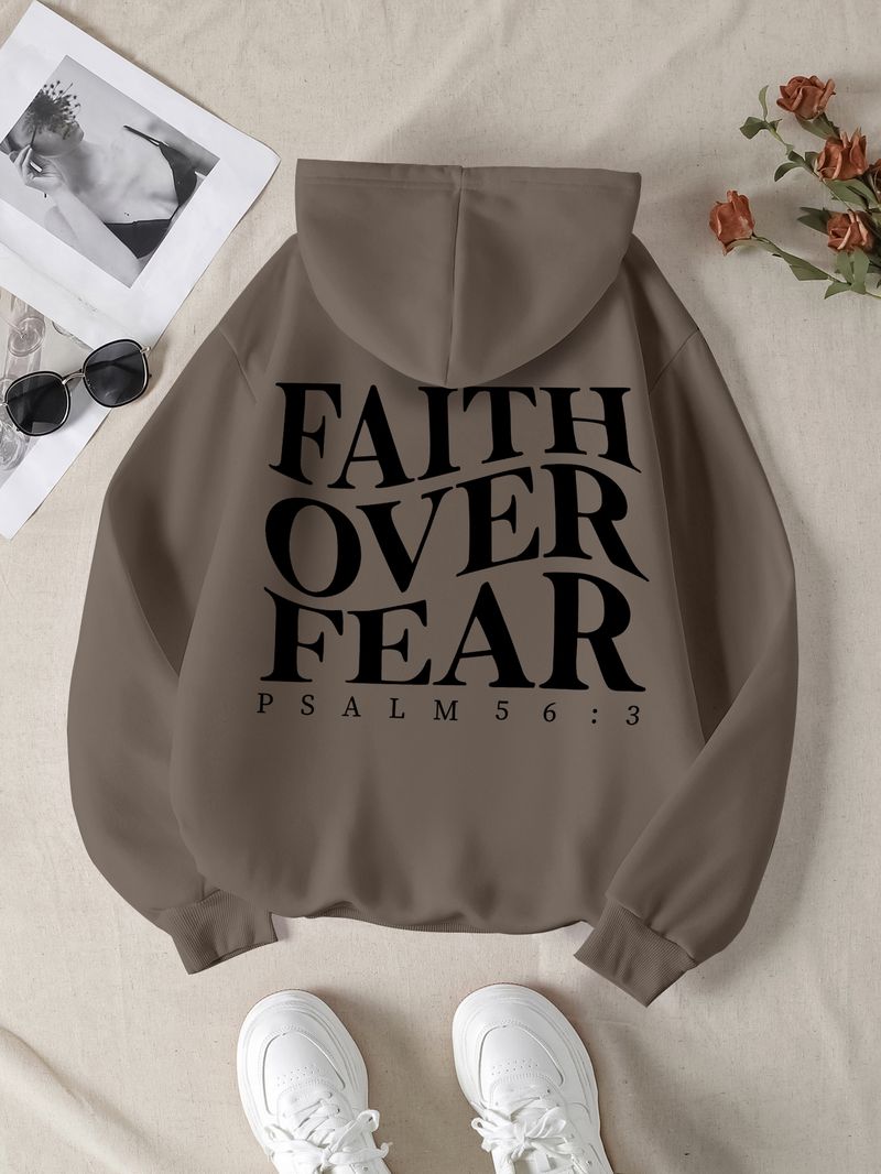 Felpa con cappuccio cristiana "Fede contro la paura" Felpa con cappuccio cristiana Felpa con cappuccio di Gesù Felpa con cappuccio alla moda Versetto della Bibbia Uomini e donne possono essere estetici 2024_voghion.com