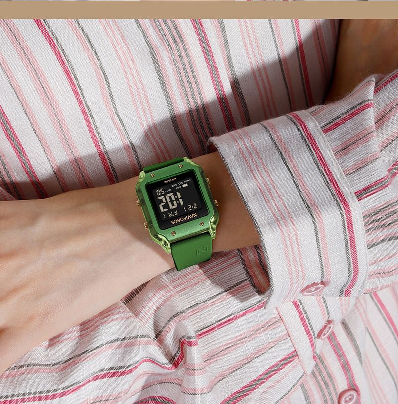 Mode dameshorloges Multifunctioneel digitaal horloge Datum Weekweergave 5ATM Waterdicht Siliconen Band Horloge voor dames_voghion.com