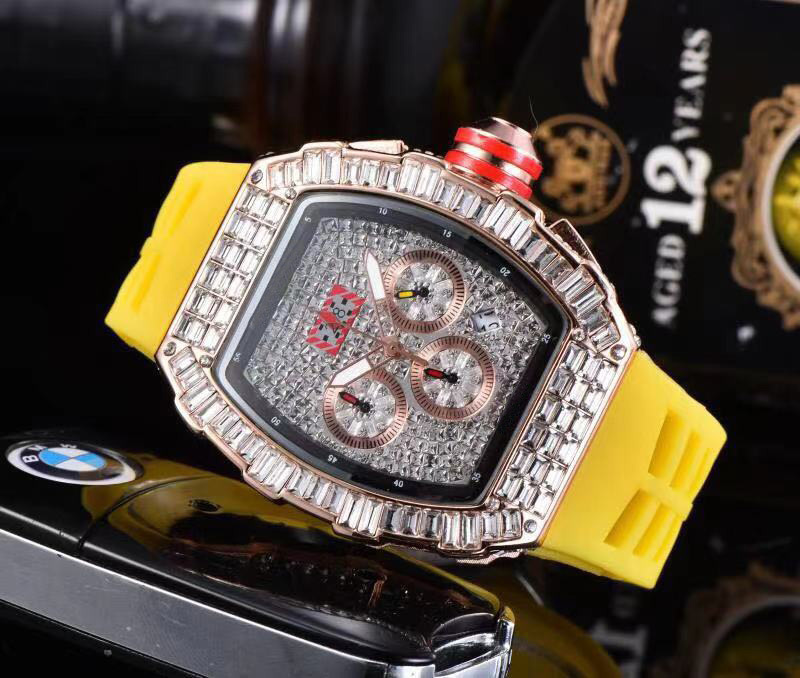 2023 Square Diamond Full Sky Star Biznesowy męski wielofunkcyjny kalendarz Six Pin Running Second Quartz Watch_voghion.com