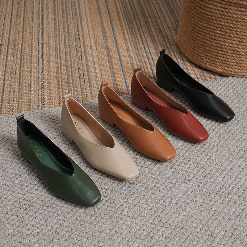 2025 New French Low Heel Square Head Shallow Mouth Single Women's Soft Sole Flatsole Shoes Design Feeling Small Popular_voghion.com