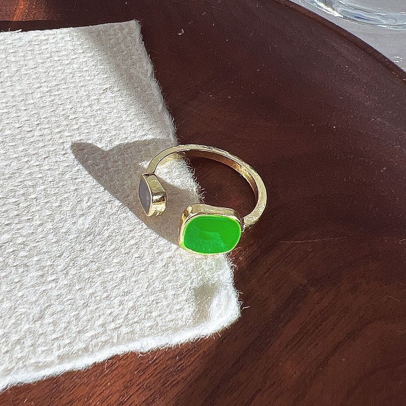 Smaragd für Frauen, minimalistischer Stil, Nischendesign, High-End-Luxus, verstellbarer offener Ring, trendiger Schwanzring_voghion.com