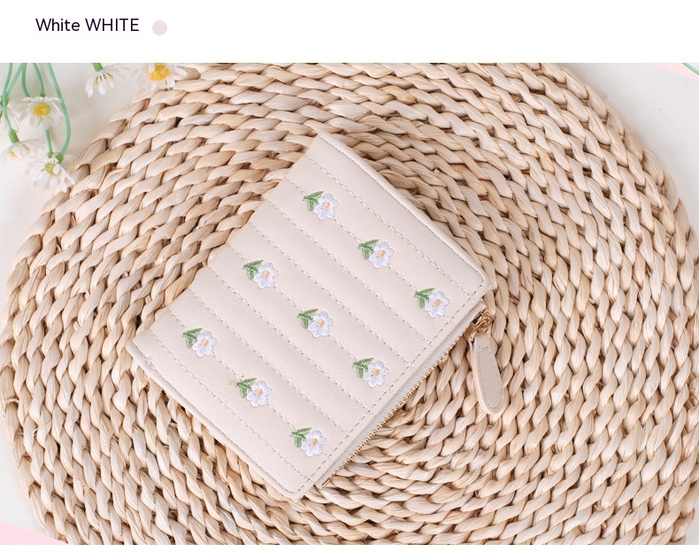 Kreatywna Nowa Moda Codzienna Uniwersalna Ładna Haftowana Damska Portfel Minimalistyczna Krótka Dwuwarstwowa Torba Na Karty Zmieniające_voghion.com