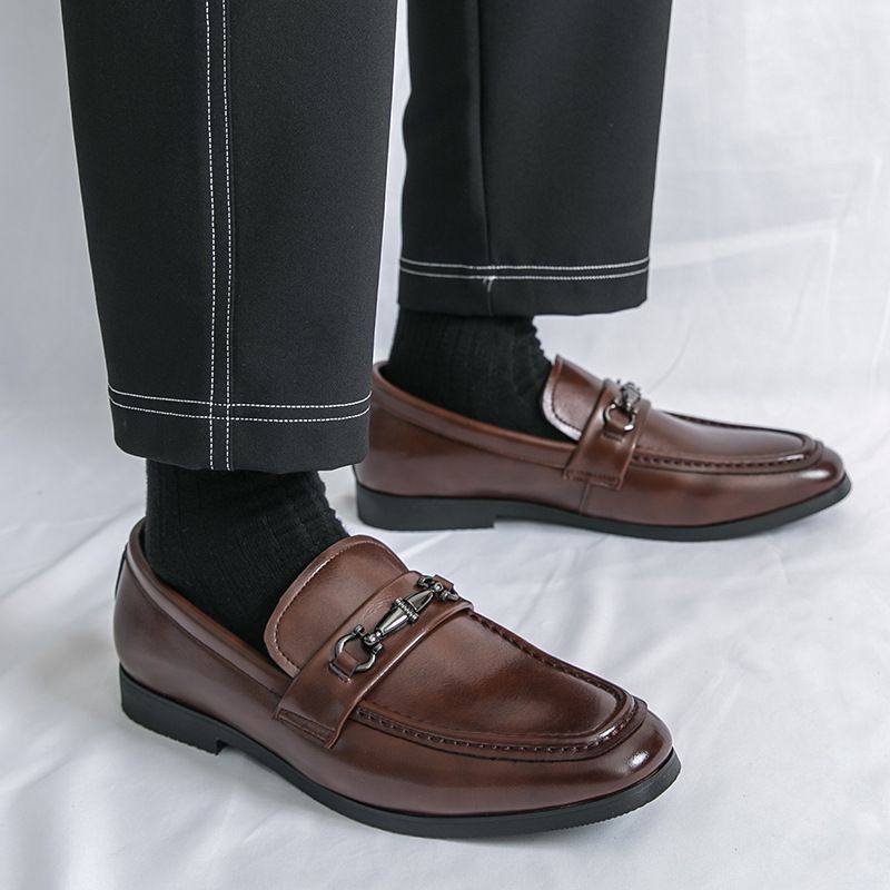 Mocassini 2025 Nuove scarpe da uomo in pelle casual da lavoro di grandi dimensioni, slip-on_voghion.com