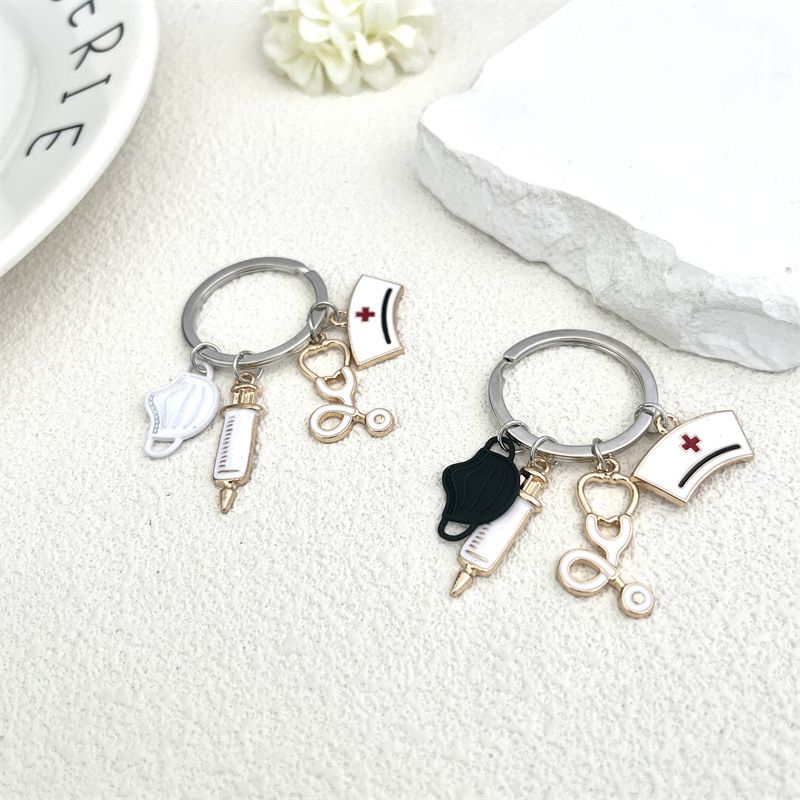 Llavero con colgante de máscara y gorro de enfermera, sencillo y a la moda, personalizado, creativo, estetoscopio, joyería de aleación_voghion.com