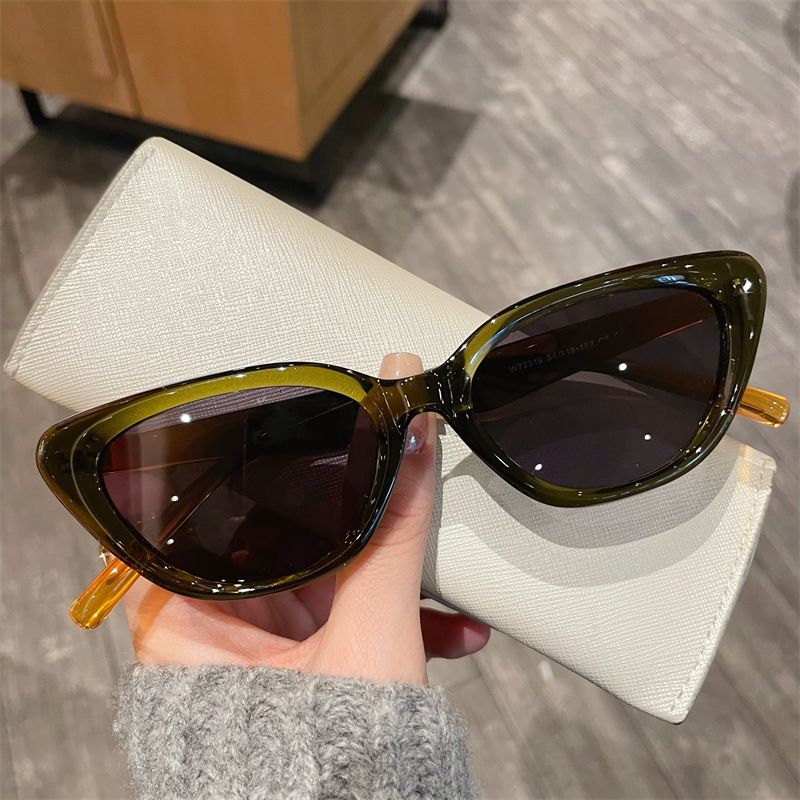 Green Same Style GM Cat Eye Small Frame Myopia For Women With Bare Skin, Thin Face, Anti UV Polarized_voghion.com