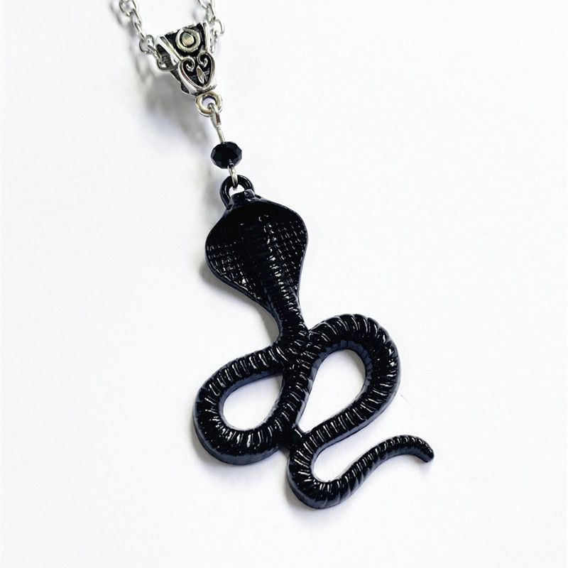 Victoriaanse zwarte slangenketting voor dames_voghion.com