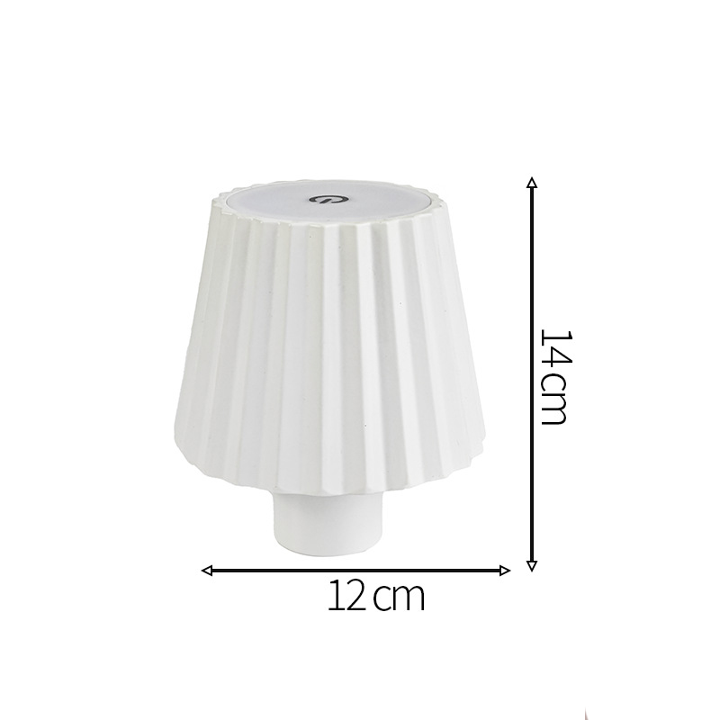 Criativo lâmpada de mesa garrafa vinho lâmpada pequena taverna atmosfera quarto carregamento usb sem fio criativo noite lâmpada_voghion.com
