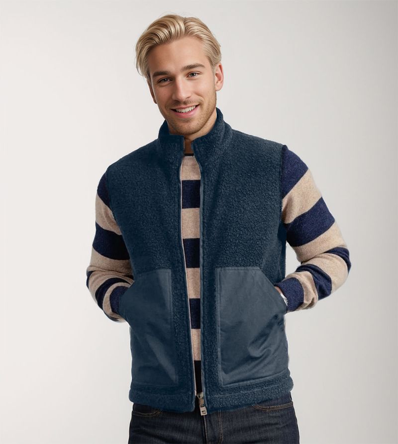 2025 Autumn And Winter Men's Fashion Lamb Wool Vest Large Pocket Vest Stand-up Collar Splicing Vest Men_voghion.com