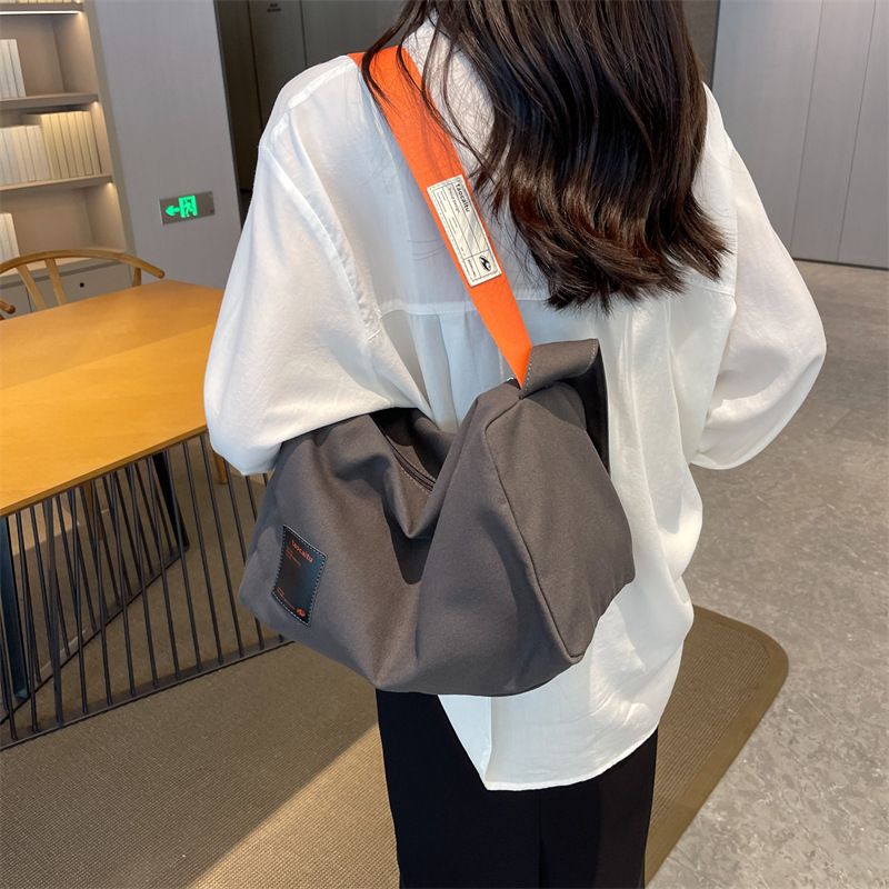 Grande capacidade nova bolsa de lona minimalista classe estudante bolsa diagonal de ombro único, bolsa de travesseiro feminina_voghion.com