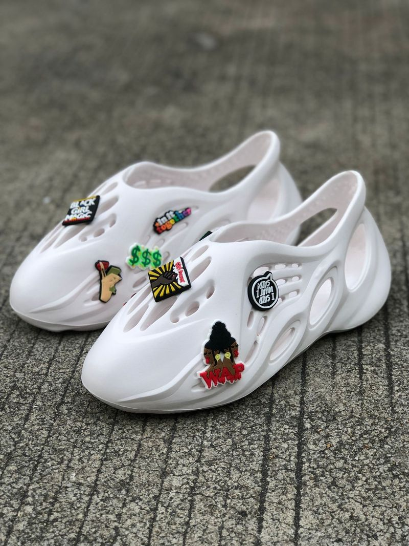 Γυναικεία πέδιλα γυναικεία φλατ παπούτσια παραλίας 2022 Ευρώπης και Αμερικής_voghion.com