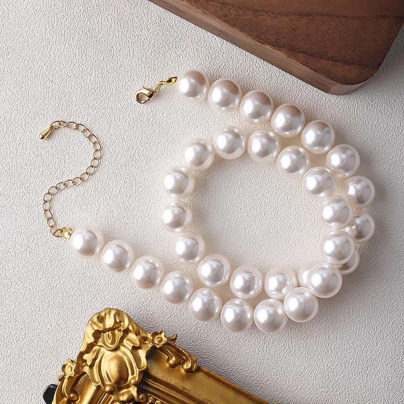 Australian white pearl necklace, Ni Ni's same niche design, high-end sweater chain, Shijia Zhenduo linen neck chain, clavicle chain_voghion.com