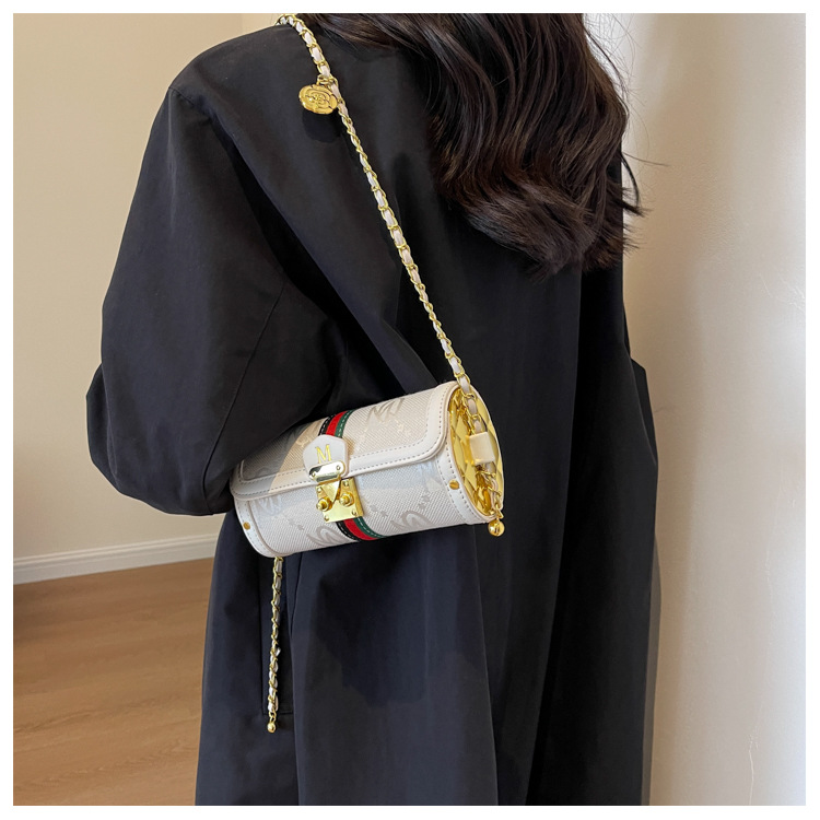 Advanced Women's Small Bag French Chain Shoulder Bag Versatile Spliced Leather Crossbody Cylinder Bag_voghion.com